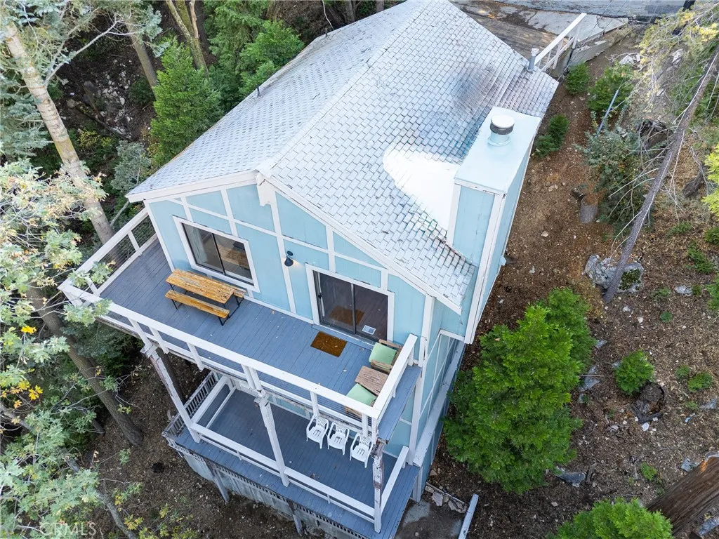 561 Dover Court, Lake Arrowhead, California 92352 home-pic-38